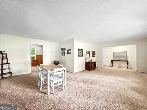 621 Rays Rd, Stone Mountain, GA 30083 photo 4