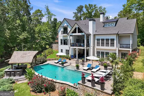 6053 Overby Rd, Flowery Branch, GA 30542