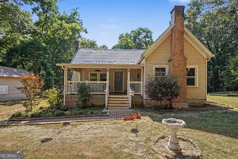 139 Mcgee St, Flovilla, GA 30216