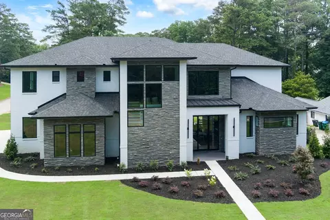 3467 Clubland Dr, Marietta, GA 30068