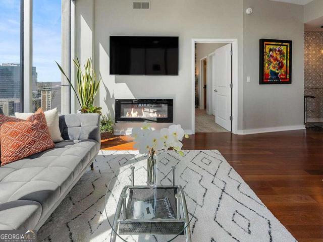 855 Peachtree St NE #1513, Atlanta, GA 30308