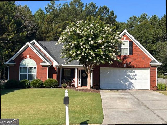 334 Annslee Cir, Loganville, GA 30052