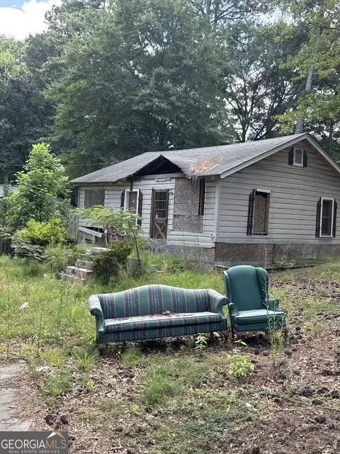 82 Garrison Rd SE, Marietta, GA 30008