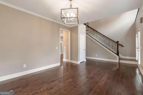 Living - 4473 Circassian Pl, Gainesville, GA 30507 photo 2 of 6