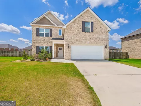 411 Avery Ct, Bonaire, GA 31005