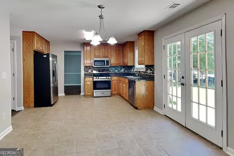 Kitchen - 5003 Dockside Dr, Mcdonough, GA 30253 photo 1 of 1