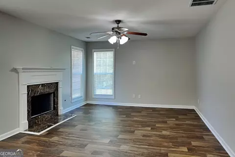 Living - 5003 Dockside Dr, Mcdonough, GA 30253 photo 1 of 3