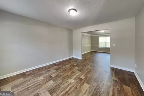 Living - 5003 Dockside Dr, Mcdonough, GA 30253 photo 2 of 3
