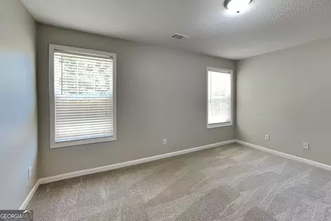 Bedroom - 5003 Dockside Dr, Mcdonough, GA 30253 photo 5 of 6