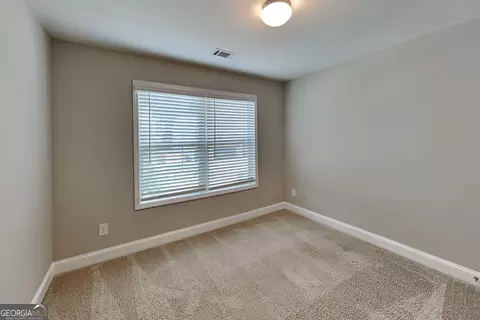 Bedroom - 2947 Boulder Ridge Dr, Dacula, GA 30019 photo 6 of 8