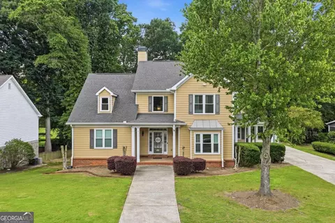 420 Bay Grove Rd, Loganville, GA 30052