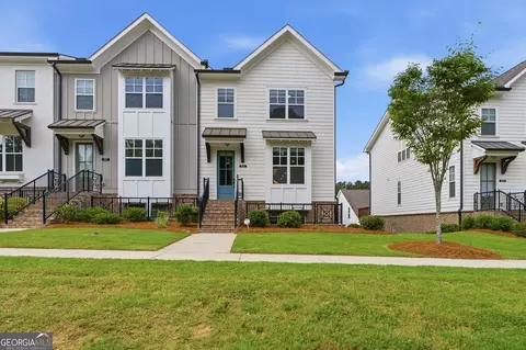 835 Green Sapling Trl, Suwanee, GA 30024