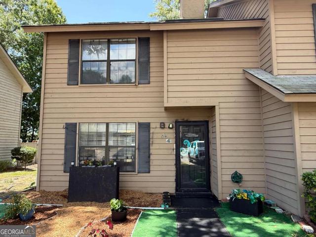 84 Hidden Lake Ct, Savannah, GA 31419