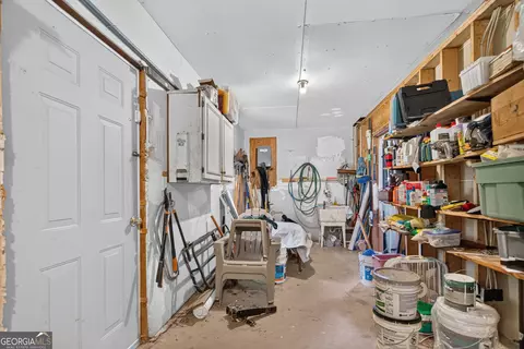 Entry Way - 201 Moccasin Trl, Lagrange, GA 30241 photo 3 of 3