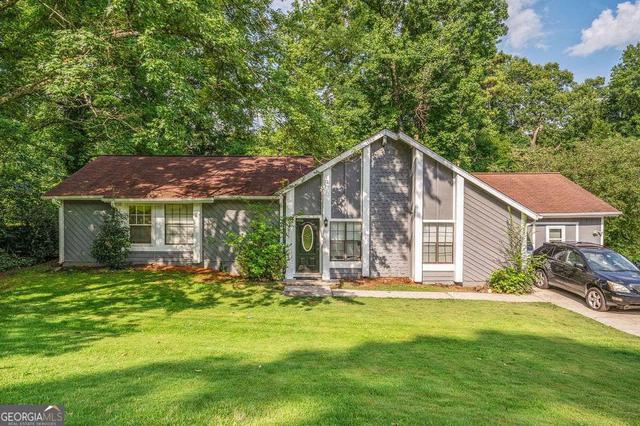 3927 Wabash Ln, Ellenwood, GA 30294
