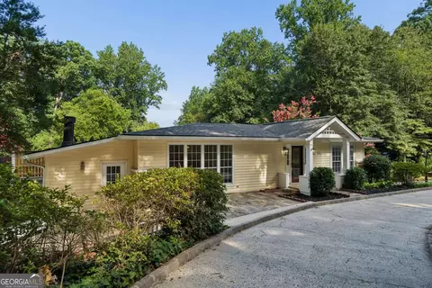 1055 Lee Cir NE, Atlanta, GA 30324