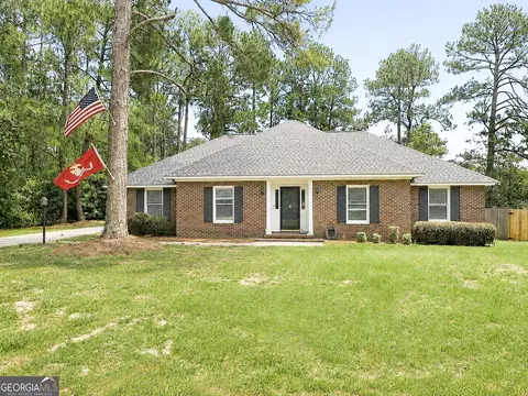 127 Pine Bluff Dr, Statesboro, GA 30458