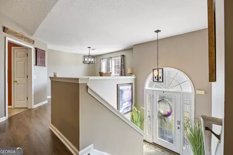 323 Natchez Cir, Winder, GA 30680 photo 12