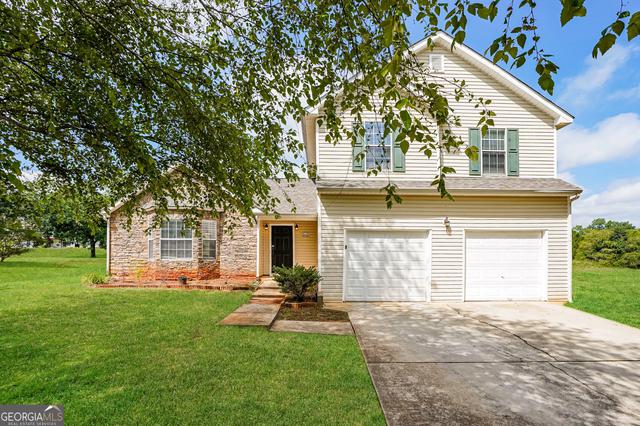 513 Easton Dr, Locust Grove, GA 30248