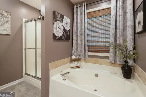 Bath - 65 Berkshire Keep, Covington, GA 30016 photo 2 of 3