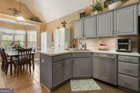 Kitchen - 65 Berkshire Keep, Covington, GA 30016 photo 3 of 5