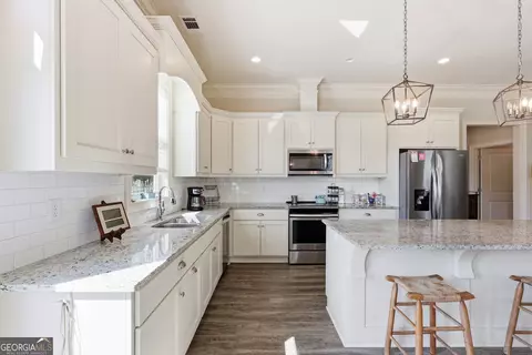 Kitchen - 241 Legacy Dr, Demorest, GA 30535 photo 1 of 6