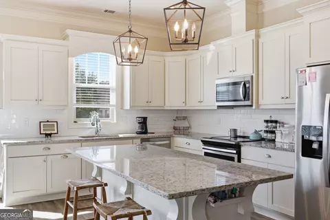 Kitchen - 241 Legacy Dr, Demorest, GA 30535 photo 6 of 6
