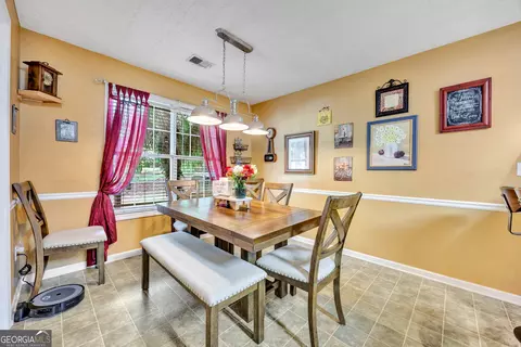 Dining - 30 Bermuda Way, Covington, GA 30016 photo 1 of 2