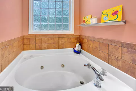 Bath - 30 Bermuda Way, Covington, GA 30016 photo 3 of 5