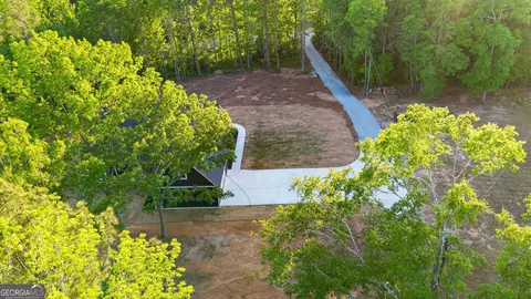 Exterior - 166 Midway Rd, Barnesville, GA 30204 photo 12 of 16