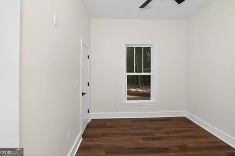 Bedroom - 166 Midway Rd, Barnesville, GA 30204 photo 2 of 5