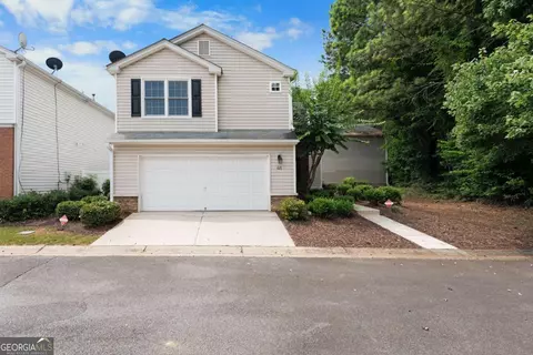 621 W Oaks Dr, Woodstock, GA 30188