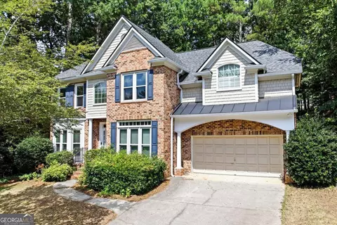 5008 Highland Oaks Ct SE, Mableton, GA 30126