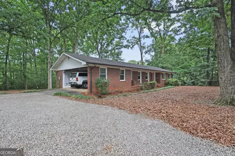 Exterior - 331 Campground Rd, Mcdonough, GA 30253 photo 2 of 5