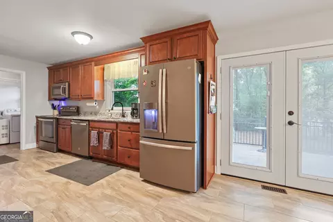 Kitchen - 331 Campground Rd, Mcdonough, GA 30253 photo 1 of 2