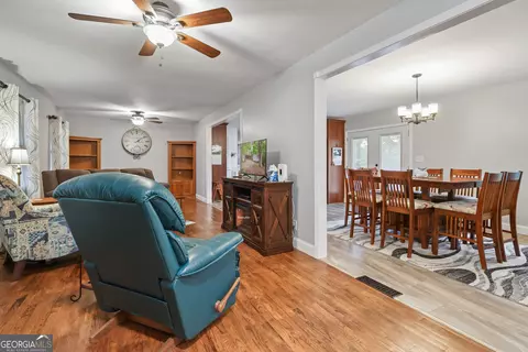 Entry Way - 331 Campground Rd, Mcdonough, GA 30253 photo 2 of 4