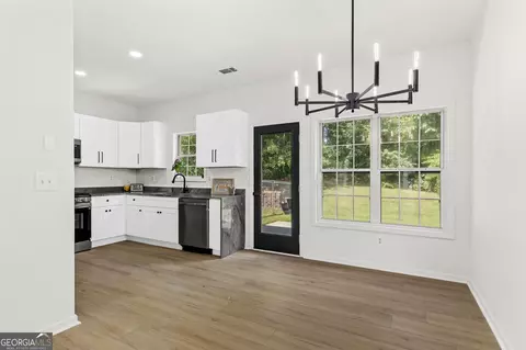 11203 Knotty Pne, Hampton, GA 30228 photo 9