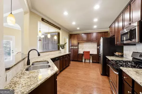 Kitchen - 205 Creekside Pass, Canton, GA 30114 photo 3 of 3