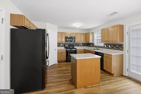 Other - 95 Carrington Cir, Covington, GA 30016 photo 4 of 10