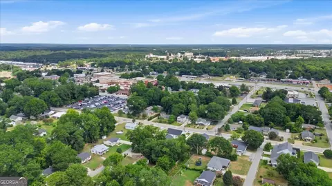 View/Area - 5214 Hazel St NE, Covington, GA 30014 photo 9 of 12