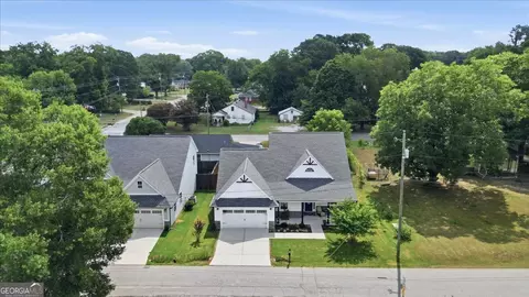 View/Area - 5214 Hazel St NE, Covington, GA 30014 photo 3 of 12