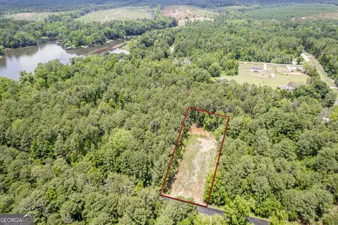 82 Cedar Dr, Sparta, GA 31087