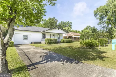 1140 Schley St, Macon, GA 31206
