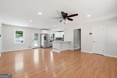 Living - 110 Point View Ct, Tyrone, GA 30290 photo 3 of 9