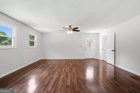 Living - 110 Point View Ct, Tyrone, GA 30290 photo 9 of 9