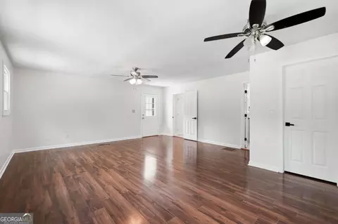 Living - 110 Point View Ct, Tyrone, GA 30290 photo 8 of 9