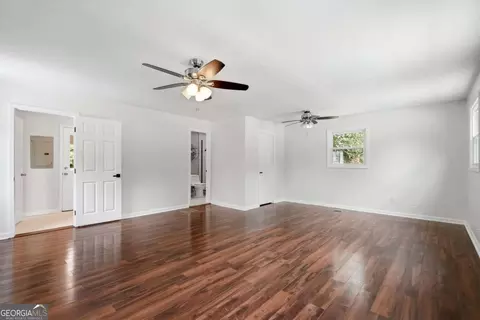 Living - 110 Point View Ct, Tyrone, GA 30290 photo 7 of 9