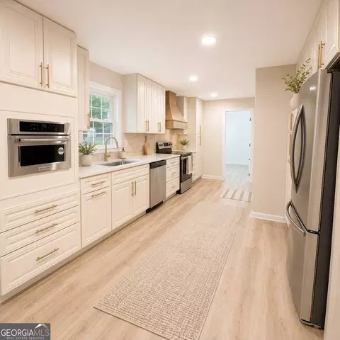 224 SE Lake Dr, Calhoun, GA 30701 photo 4