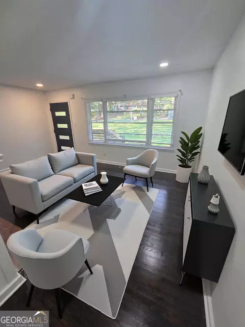 1015 Braemar Ave SW, Atlanta, GA 30311