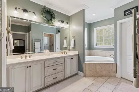 Bath - Undisclosed, Brunswick, GA 31523 photo 1 of 8